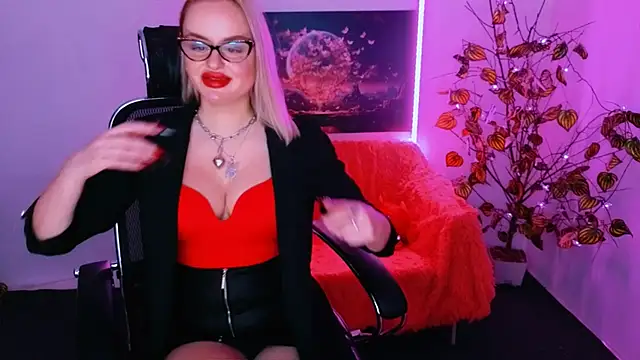 Miss Alice Silver online show from November 26, 4:52 pm