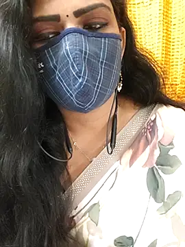 ashmitha online show from January 18, 4:00 pm