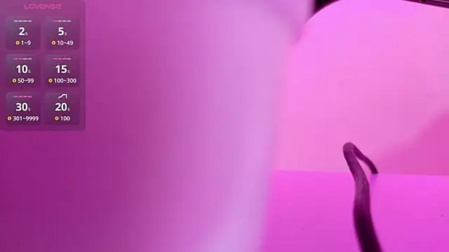 playfulcurvy online show from November 1, 7:16 pm