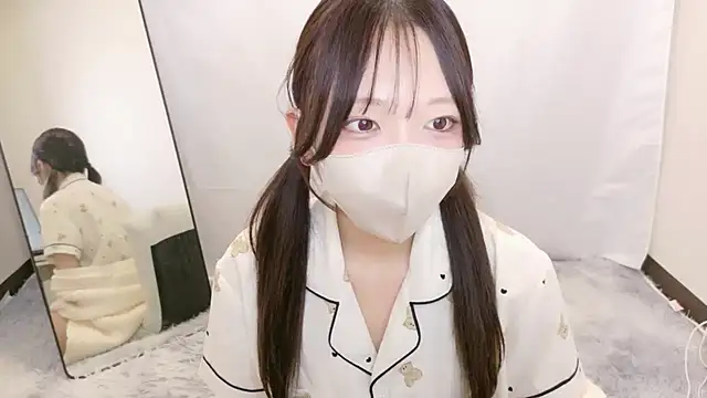 Snapshot of mami-pokoch chatting on October 21, 1:56 pm mami-pokoch online show from October 21, 1:56 pm