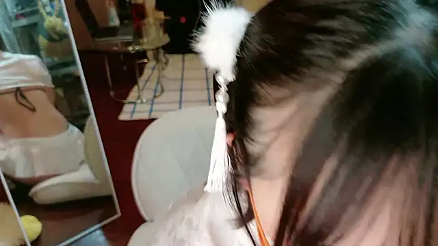 mami-pokoch online show from February 16, 2:35 pm