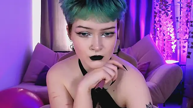 NicoleFlloret online show from March 14, 12:07 pm