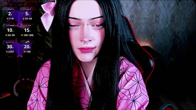 NicoleFlloret online show from September 12, 1:33 pm