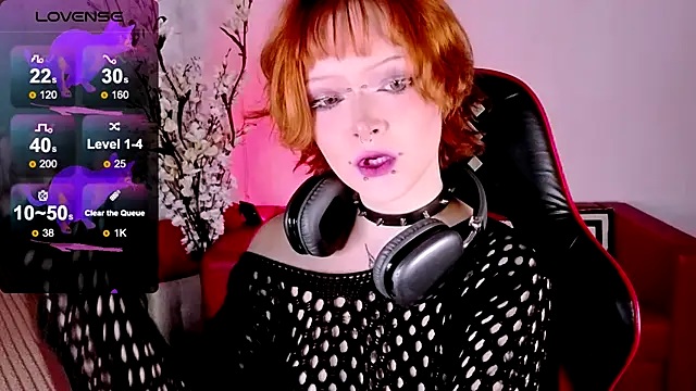 NicoleFlloret online show from September 29, 8:24 pm