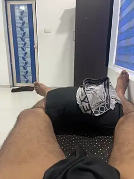 Snapshot of stranger__king786 chatting on March 5, 3:08 am stranger king786 online show from March 5, 3:08 am