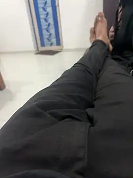 Snapshot of stranger__king786 chatting on March 7, 2:36 am stranger king786 online show from March 7, 2:36 am