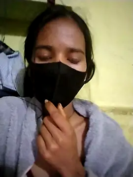 Snapshot of Laxmi_cut chatting on March 9, 4:55 pm Laxmi cut online show from March 9, 4:55 pm