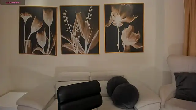 MaddisonCollins online show from January 9, 8:54 pm