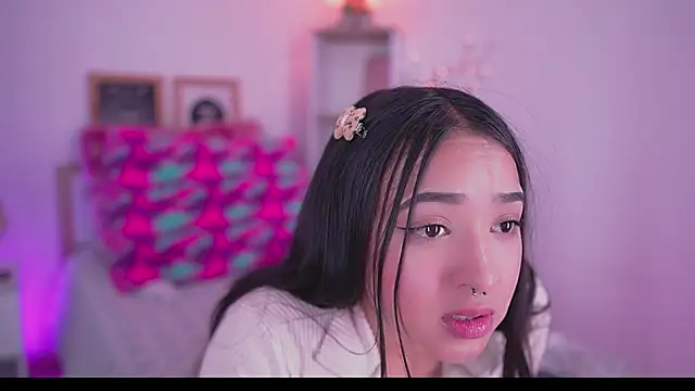 Snapshot of tommy_blue chatting on September 18, 1:24 pm tommy blue online show from September 18, 1:24 pm