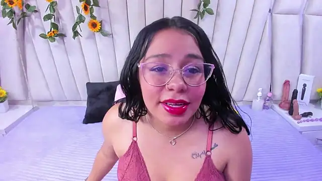 Snapshot of _Violeta_18 chatting on September 27, 4:06 am Violeta 18 online show from September 27, 4:06 am