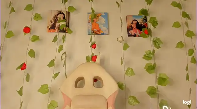 Aprillebony online show from March 15, 3:59 pm