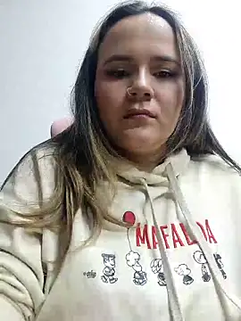 mandy-moore online show from May 17, 3:59 am