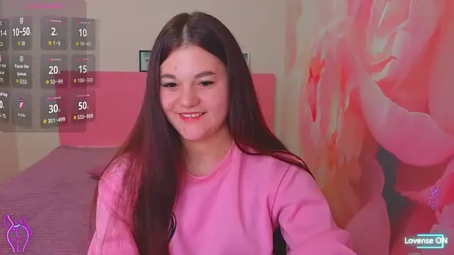 Snapshot of ElinaMils chatting on May 10, 6:40 am ElinaMils online show from May 10, 6:40 am