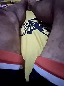 karlossan24 online show from February 20, 2:06 pm