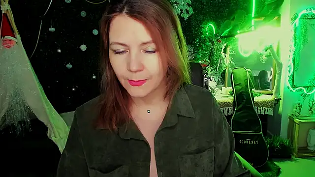 NicoleHitman online show from February 5, 9:14 am