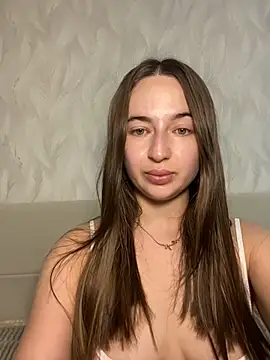 AlisaQSky online show from May 26, 9:16 am