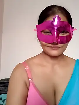 Snapshot of Ronak_kaur chatting on October 2, 5:47 am Ronak kaur online show from October 2, 5:47 am