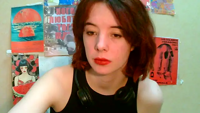 Snapshot of _Amber_Doll_ chatting on March 22, 12:39 am Amber Doll online show from March 22, 12:39 am