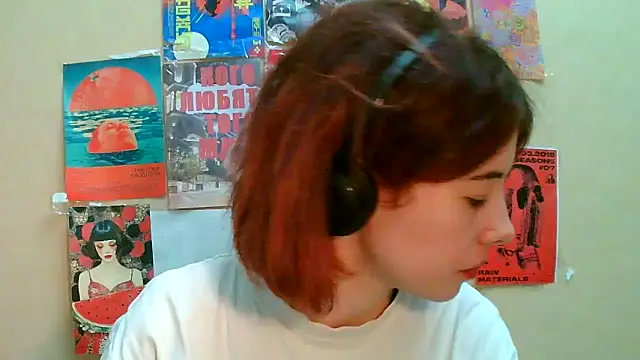 Snapshot of _Amber_Doll_ chatting on March 22, 7:09 pm Amber Doll online show from March 22, 7:09 pm