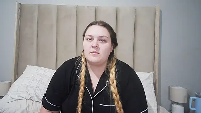 Neytjie online show from July 3, 5:52 pm