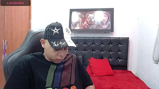 Alejandroo 22 online show from March 21, 2:29 pm