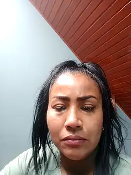 Ariana Rodriguez online show from November 17, 11:49 am