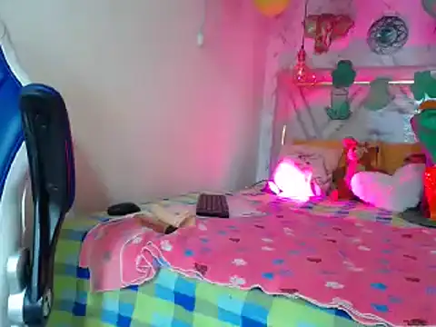 Snapshot of emma_morgan_1 chatting on March 15, 5:59 pm emma morgan 1 online show from March 15, 5:59 pm