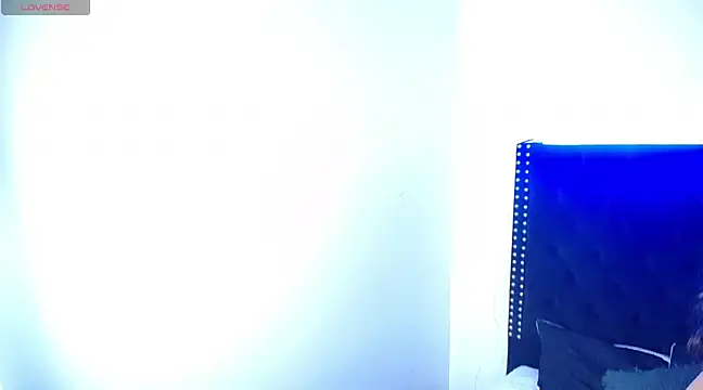 Ayliinn  online show from March 20, 2:51 am