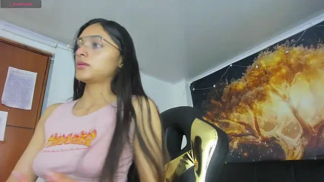 Valen Person online show from March 5, 11:38 am