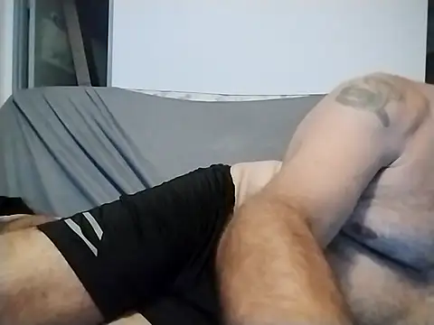 coolbrady17 online show from March 18, 8:26 pm