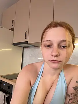 Snapshot of Bonechka chatting on July 9, 12:09 pm Bonechka online show from July 9, 12:09 pm