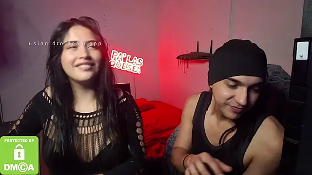 Snapshot of incubus2sucubus chatting on November 21, 8:18 pm incubus2sucubus online show from November 21, 8:18 pm