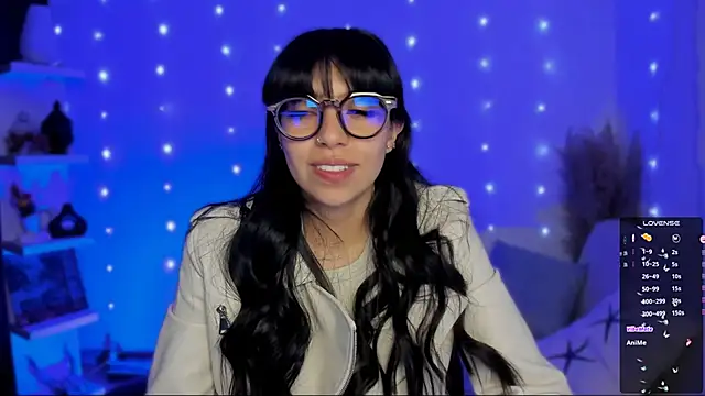 Saraa Desiree online show from December 19, 2:07 am