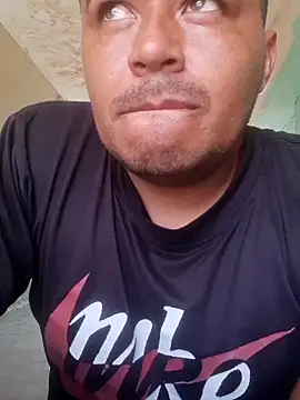 Snapshot of candy_-_king chatting on March 11, 7:14 pm candy - king online show from March 11, 7:14 pm