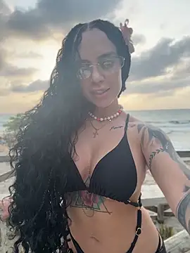 ValentinaMilann online show from May 8, 10:26 pm
