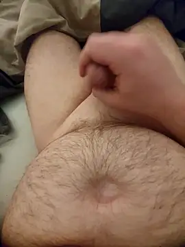 Littleshyguy online show from April 18, 5:39 pm