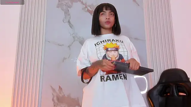 Snapshot of SarahLynn7 chatting on February 1, 1:15 am SarahLynn7 online show from February 1, 1:15 am