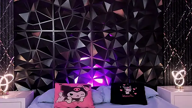 Snapshot of SarahLynn7 chatting on February 6, 5:27 pm SarahLynn7 online show from February 6, 5:27 pm