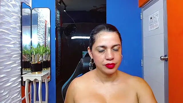 tatiana lc online show from March 11, 6:43 am