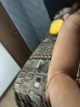 Snapshot of KimyCox_16 chatting on March 4, 9:11 pm KimyCox 16 online show from March 4, 9:11 pm