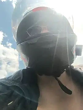 Snapshot of KimyCox_16 chatting on December 1, 5:07 pm KimyCox 16 online show from December 1, 5:07 pm