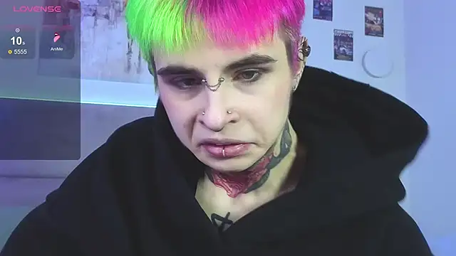 Alex Vallley online show from October 10, 8:30 pm