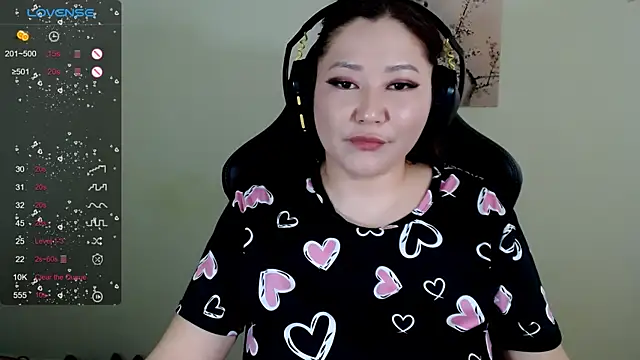 LisaAsianFlower online show from April 24, 5:21 am