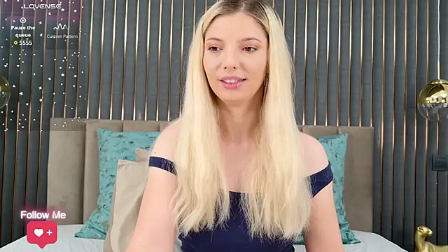  Anelie19 online show from September 28, 3:45 am