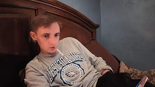 Ilovepussy1911 online show from March 22, 4:32 pm