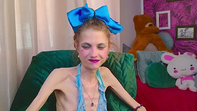 KittyRaine online show from May 12, 12:13 pm