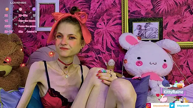 Snapshot of KittyRaine chatting on June 1, 12:40 pm KittyRaine online show from June 1, 12:40 pm