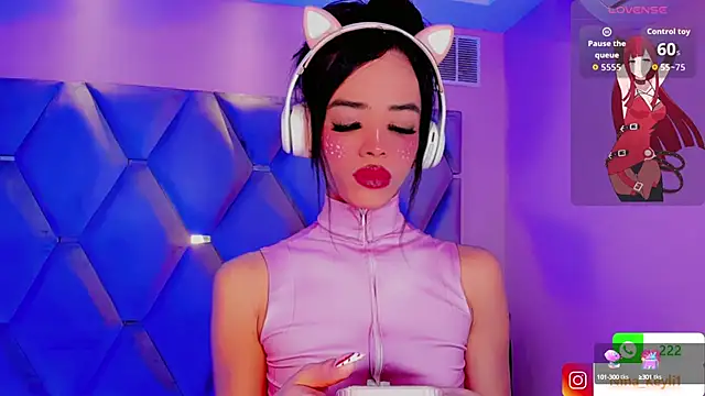 Snapshot of Nina_Keyli chatting on September 29, 7:08 pm Nina Keyli online show from September 29, 7:08 pm