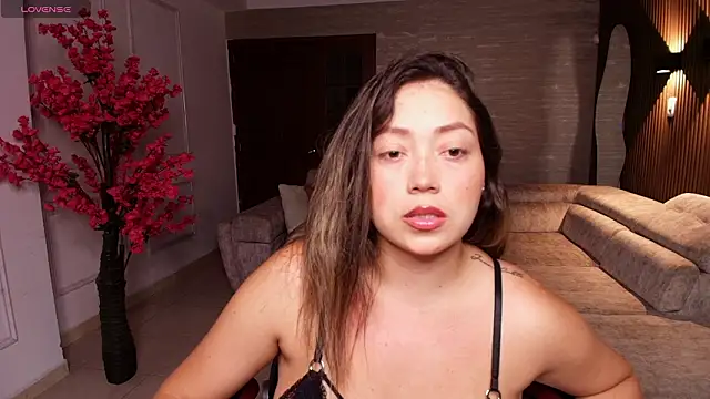 heidy johns online show from March 17, 4:17 am