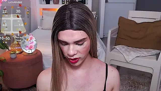 juanes puthee online show from November 26, 7:48 pm